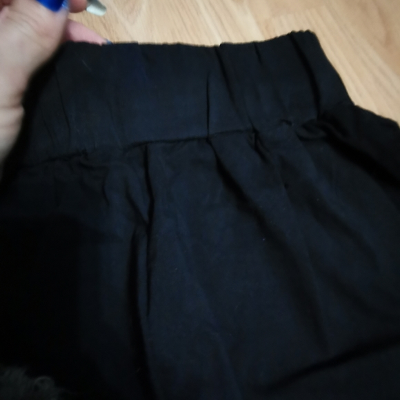 Black pants - Picture 8 of 8